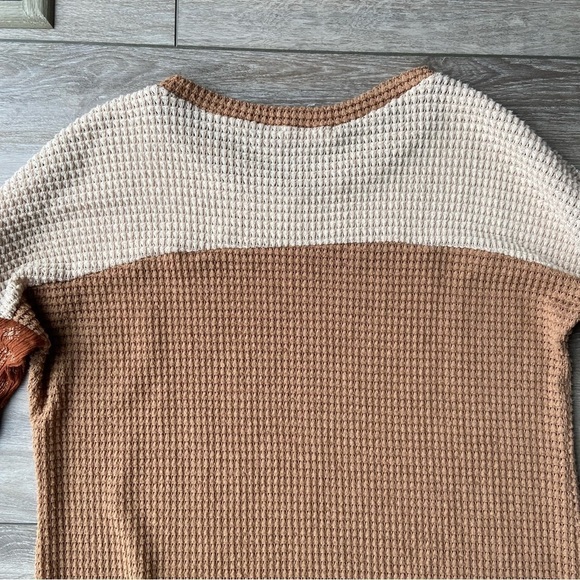 Lemon Tree Patchwork Earth Tone Long Sleeve Top - Picture 13 of 14